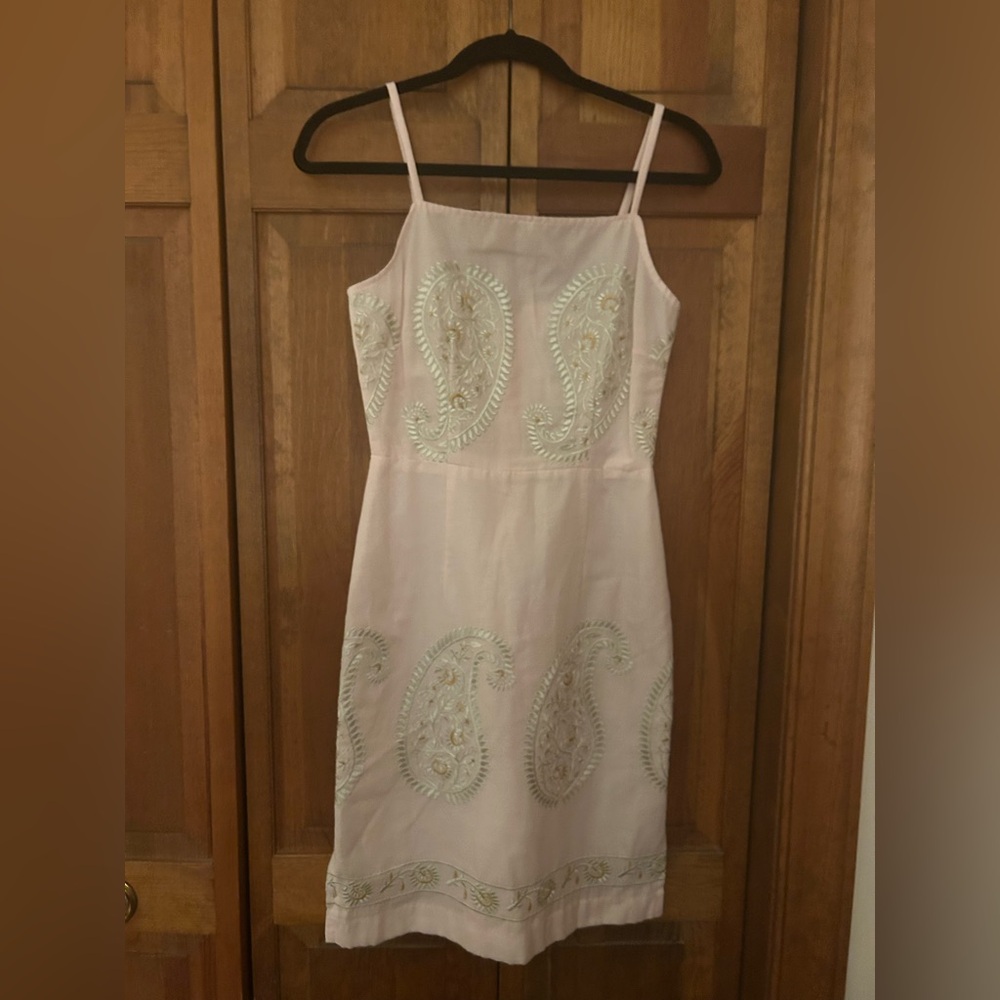Tocca Women’s Sz 2 Pink Boho Girly Feminine Paisley Embroidered Dress - NWT